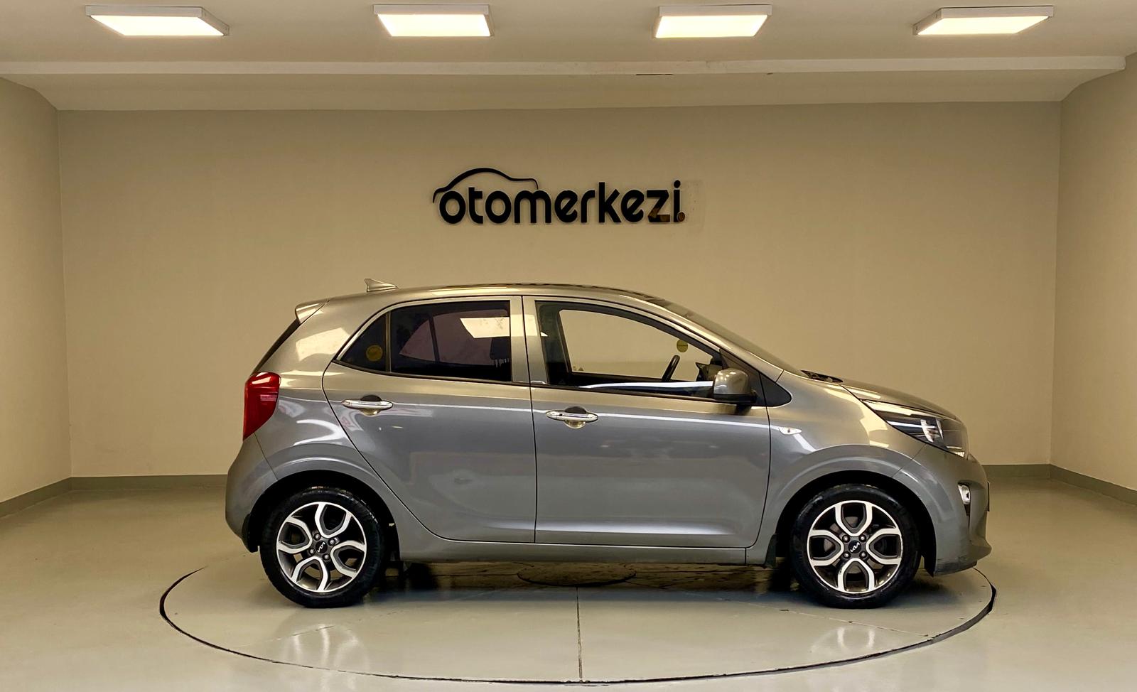 KIA PICANTO 4